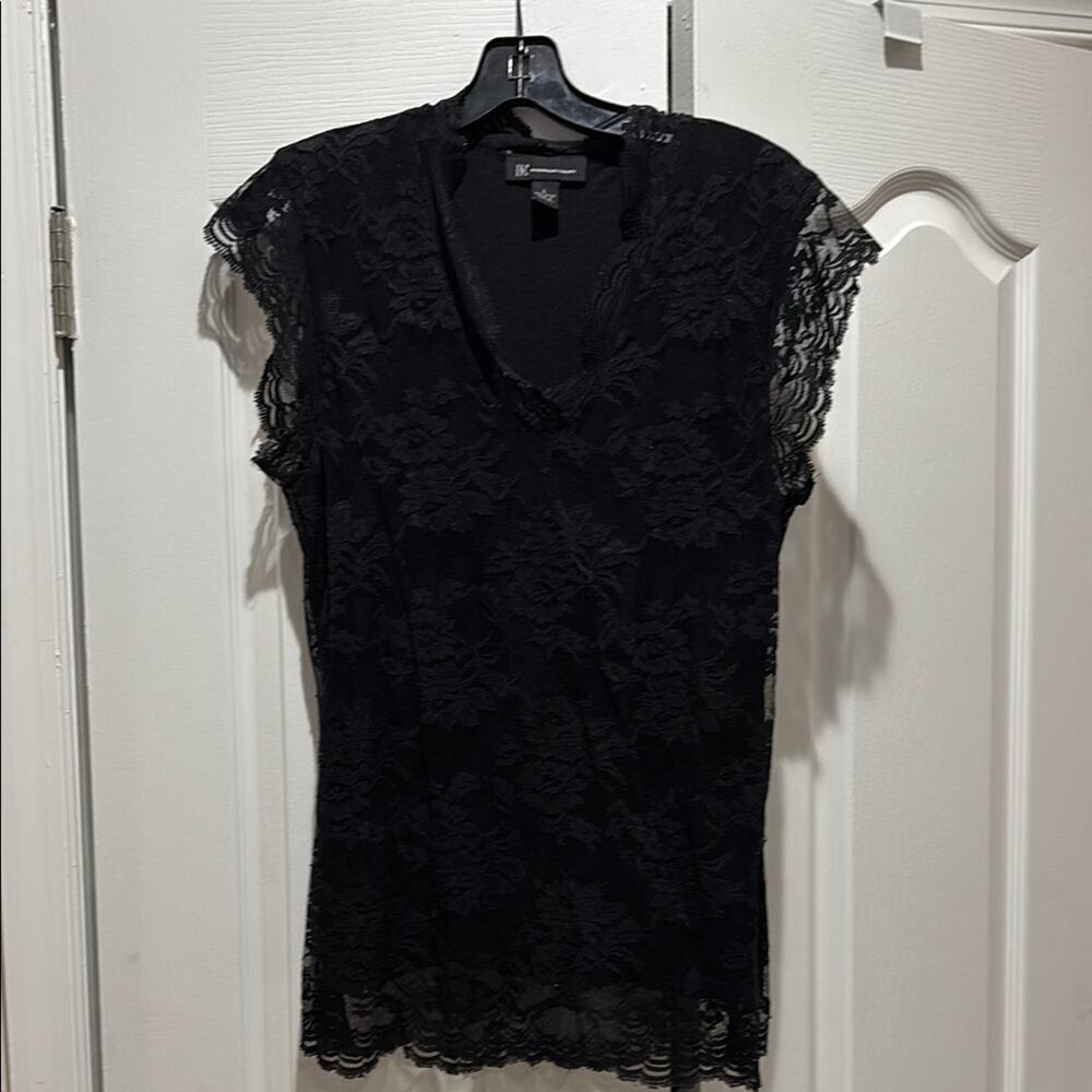 INC international concepts L Black Lace Cap Sleeve Top fitted fully lined euc
